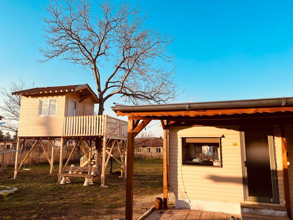 Caravans 10 Min To Tsonevo Lake & 35 Min To Black Sea 外观 照片
